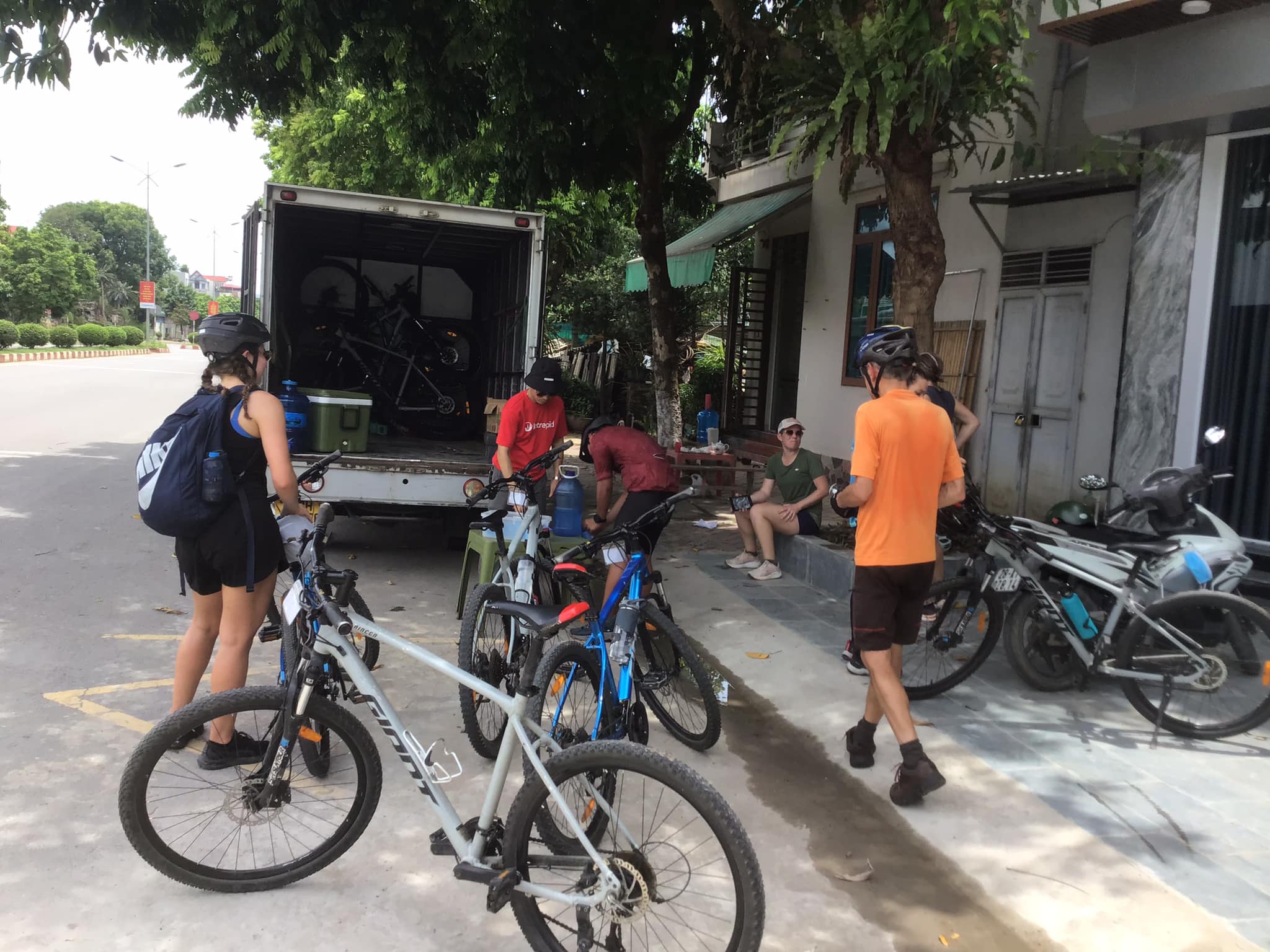 Vietnam Cycling Expedition: From Hanoi to Ca Mau 19 Days